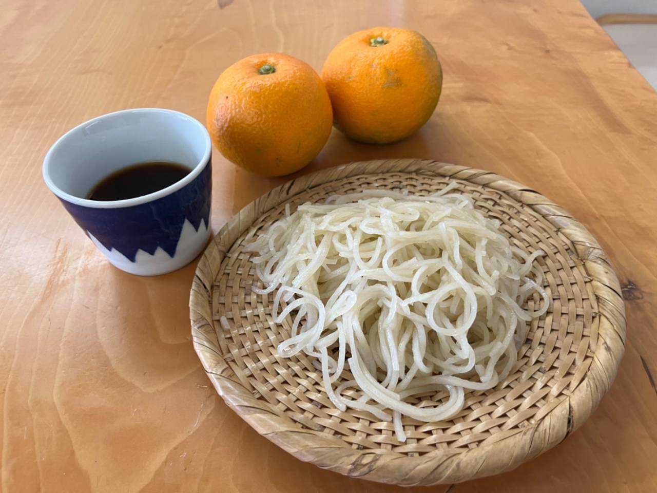 熱海特産「だいだい」を使用した「だいだい蕎麦」を期間限定で始めました！