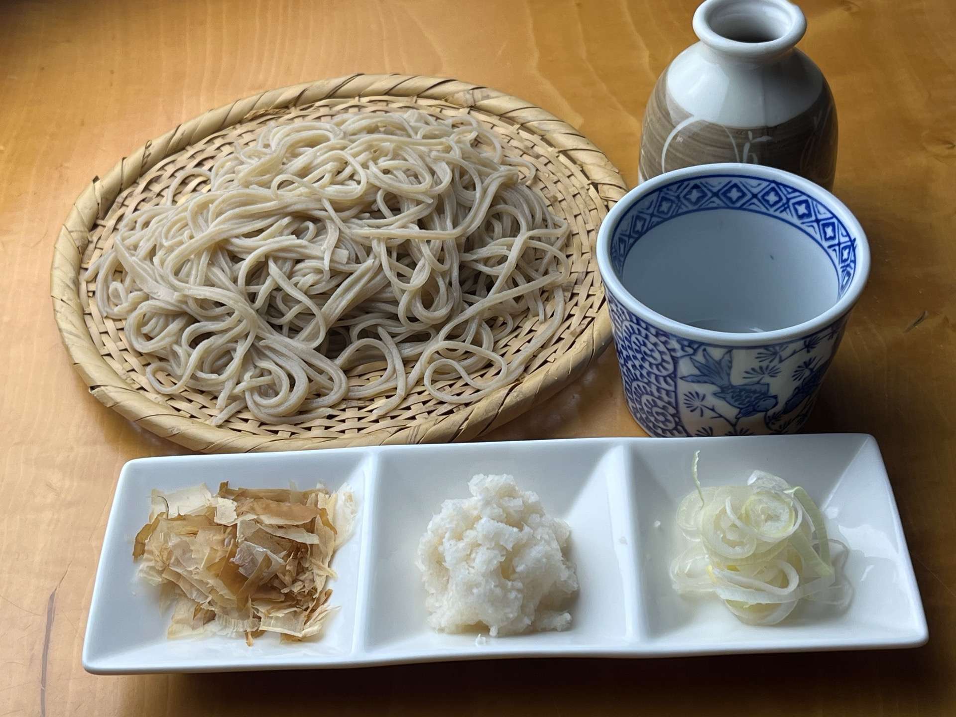 本日より、滋賀県産の蕎麦を打ちます！